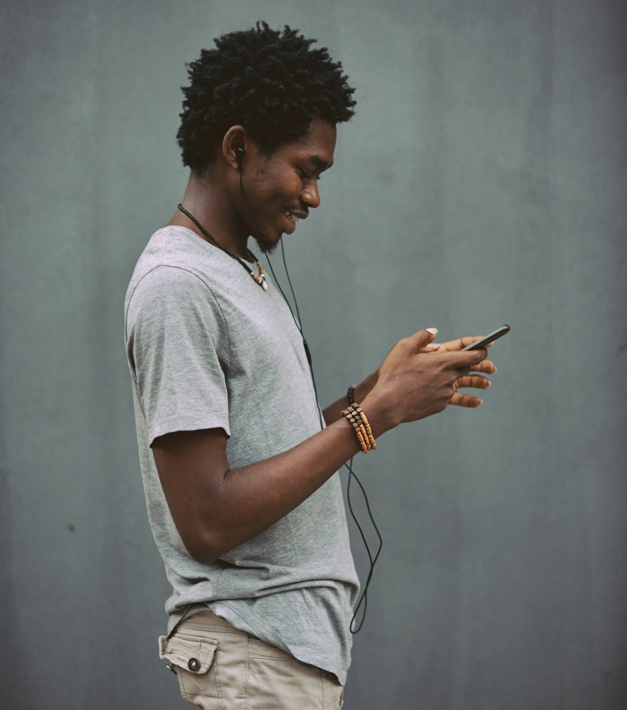 A subscriber reading a campaign message on his phone